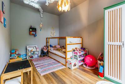 Casă spațioasă în zona Piața Sfântul Nicolae – cu grădină si anexa - 24