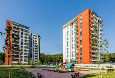 Apartament cu 3 camere decomandat în Lipovei
