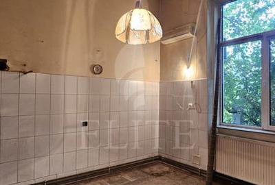 Apartament 3 camere în zona PIATA MIHAI VITEAZUL - 13