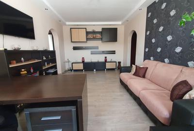 De vanzare apartament 3 camere Dristor-Baba Novac - 4