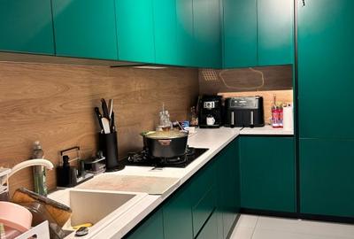 Apartament cu 4 camere decomandat, mobilat în Herăstrău