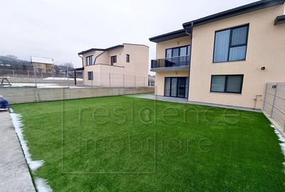 Casă cu 4 camere în Borhanci