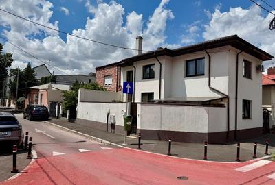 Direct Proprietar - Vila individuala D+P+1, zona Domenii 160mp - 1