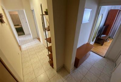 Apartament cu 4 camere de vanzare in Tudor - 8