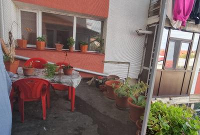 Vand apartament 4 cam. ,Topoloveni, etaj 1, ultracentral, langa Profi - 7