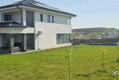 Casa independenta energetic, ultrafinisata, mobilata modern in Dezmir - 2