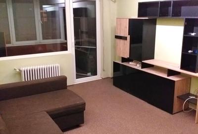 Apartament cu 2 camere semidecomandat, mobilat în Kiseleff