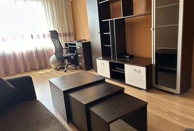 3 camere decomandat, centrala proprie, parcare inclusă, AC în fiecare cameră - 1