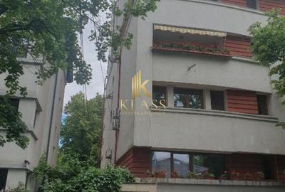 Apartament decomandat de inchiriat cu 3 camere  in Primaverii - 1