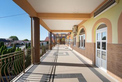 Spatiu comercial 1900 mp construiți, 3 niveluri, complet utilat - 12