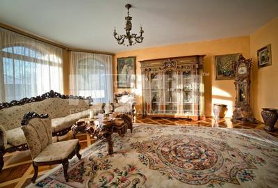 Vila de Vanzare | Rădăuți, Suceava | Pret:  350.000€ - 3