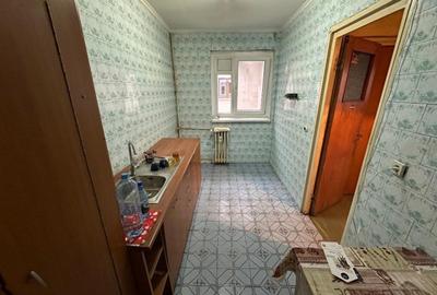 Apartament 3 camere  decomandat – Drumul Taberei - 12