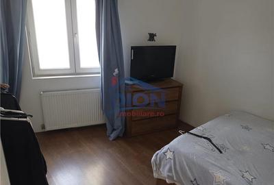 Casa cu foisor - 12