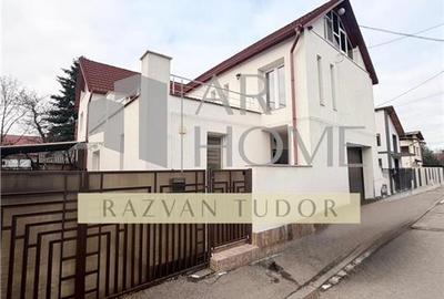 Casa 5 camere lux , cu garaj , beci ,  Ploiesti , ultracentral - 2