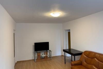 Apartament cu 2 camere semidecomandat, mobilat în Panduri