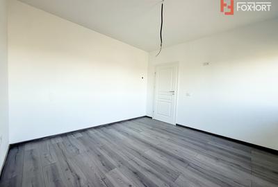 Casa individuala cu 4 camere, situata la drum asfaltat in Sacalaz - 23