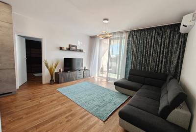 Apartament cu 3 camere, mobilat în Băneasa