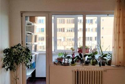Apartament cu 3 camere decomandat, mobilat în Torontalului