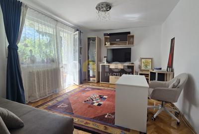 Vanzare apartament 3 camere, decomandat | et. 2 Grigorescu - 1