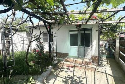 Casa din Caramida, Amprenta 80 mp si Teren 215 mp, Lumina - 12
