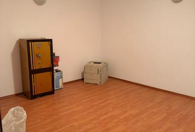 Apartament 3 Camere Nemobilat Cismigiu VI 194 - 1