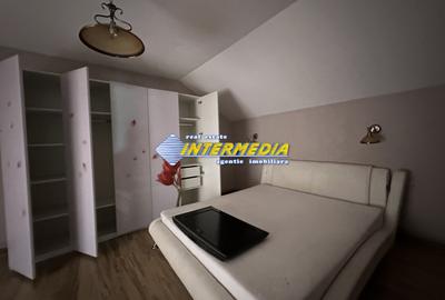 Proprietate 2 case curte pavata Teren 700 mp Hotel CETATE gard utilitati - 5