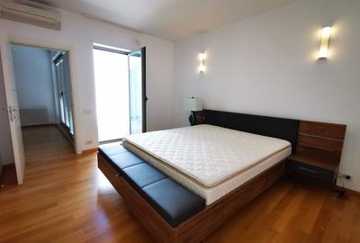 Vila moderna langa lac, mobilata complet - 11