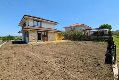 Vila, 4 Camere, Dezmir, Constructie Noua, 450 mp, 4 Bai, 2 Parcari - 28
