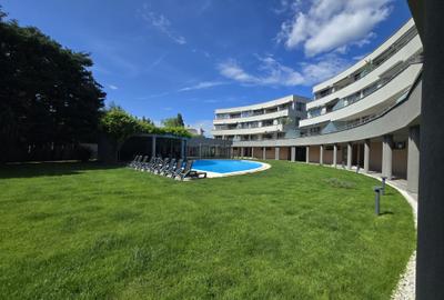 Apartament cu 3 camere semidecomandat, mobilat în Central