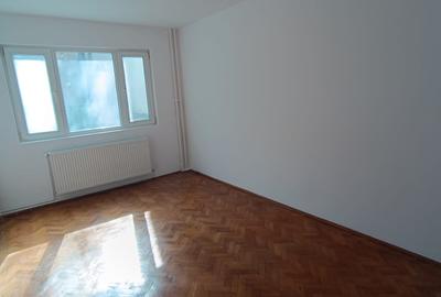 Apartament 3 camere, de vânzare, Gheorgheni, str. Rășinari, 67 mp, etj.1/4 - 4