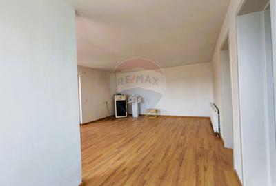 Casa cu 2 camere de vânzare - 2
