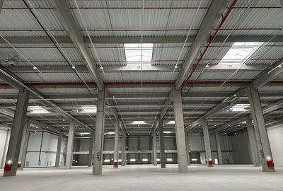 Spațiu industrial, 576 mp în Ștefăneștii de Jos