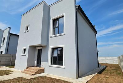 Casă individuală cu 5 camere în Berceni