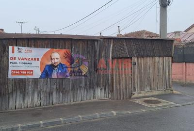 Teren cu casa demolabila de vanzare - 1