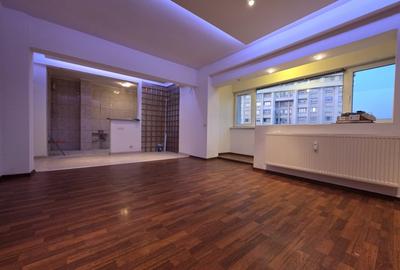 Apartament 3 camere Premium -Marriott Panorama la Catedrala, Parlament - 11