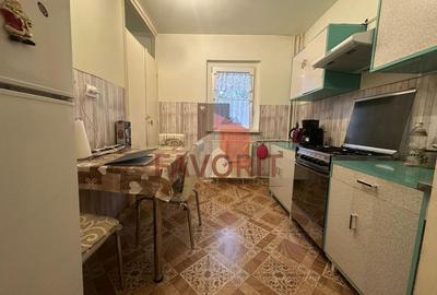 3 camere | etaj 2 | mobilat si utilat | 2 bai | zona excelenta | - 4