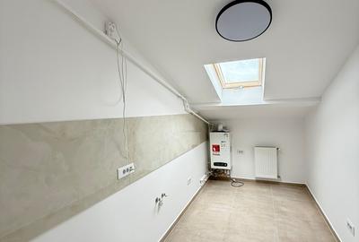 Apartament 3 camere,Spatios- de vânzare – 70.000 € - 14