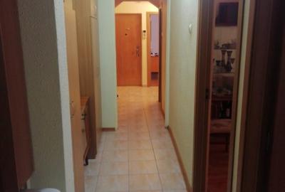 Apartament 3 camere decomandat, zona Nicolina-Lidl, etaj 2/4 - 6