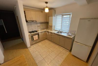 Garsonieră decomandată în Florești