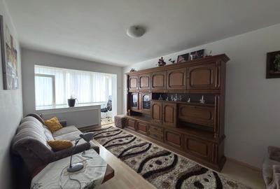 Apartament cu 2 camere decomandat în Șagului