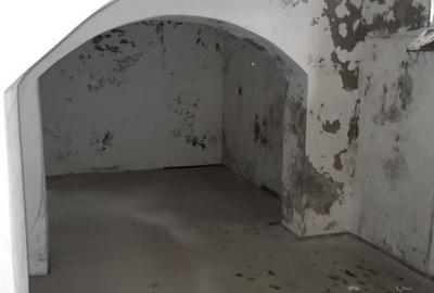 Casa 420,81 mp + teren 566 mp - Ultracentral - Unirii - 18