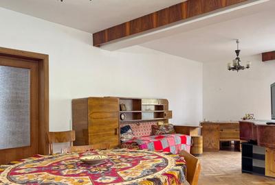 VILA  SPATIOASA IN CENTRUL VECHI - 3