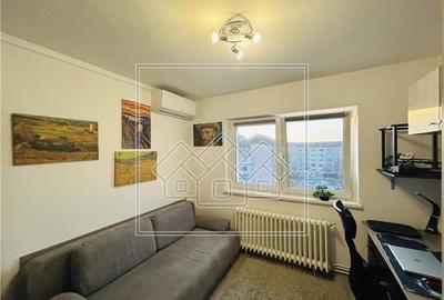 Apartament de vanzare in Sibiu - 2 camere, balcon si pivnita -Terezian - 6
