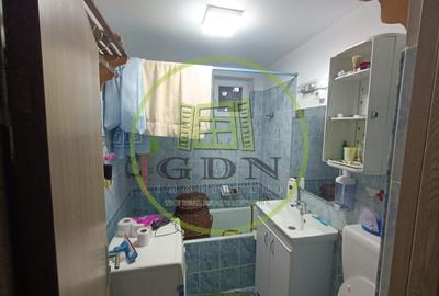 Apartament cu 2 camere de vânzare, Reghin zona centrală - 7