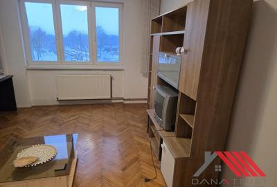 Ultracentral – Catedrala – 2 cam Decomandat – 330 euro - 18