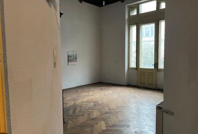 Piata Universitatii,et 1 si st 2ideal apart-hotel,sediu companie - 7