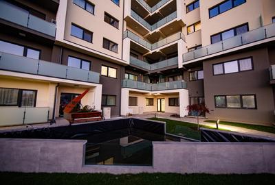 Apartament cu 3 camere decomandat în Tractorul