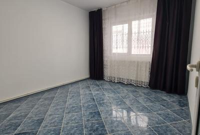 Vanzare apt 3 camere transformat in 2 camere, in Galati, Micro 39A, centrala - 7