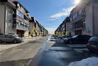 Apartament cu 2 camere decomandat, mobilat în Central