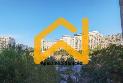 Apartament cu 3 camere semidecomandat, mobilat în P-ța Alba Iulia